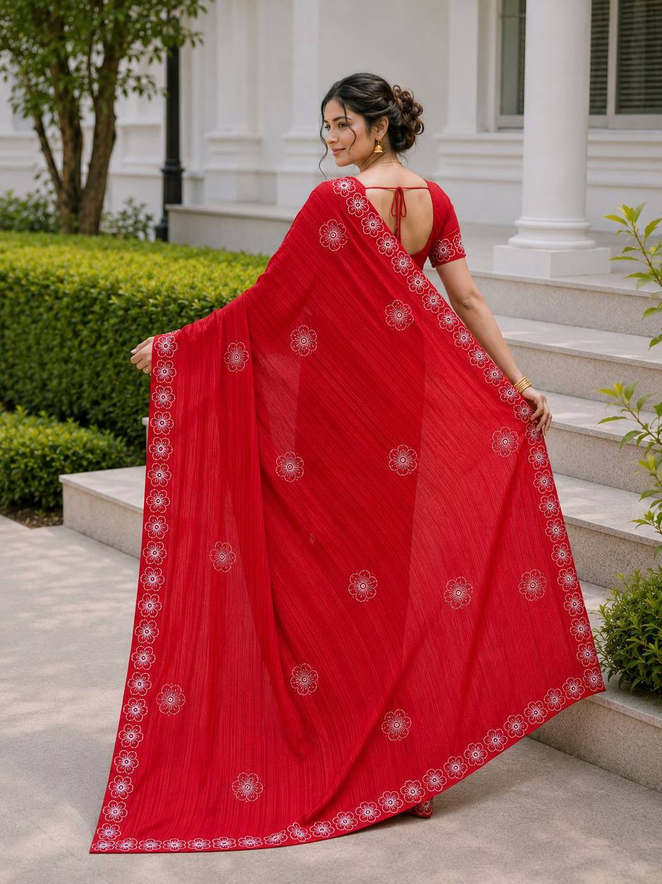 Shiv Chakra Royal Elegance Red Saree