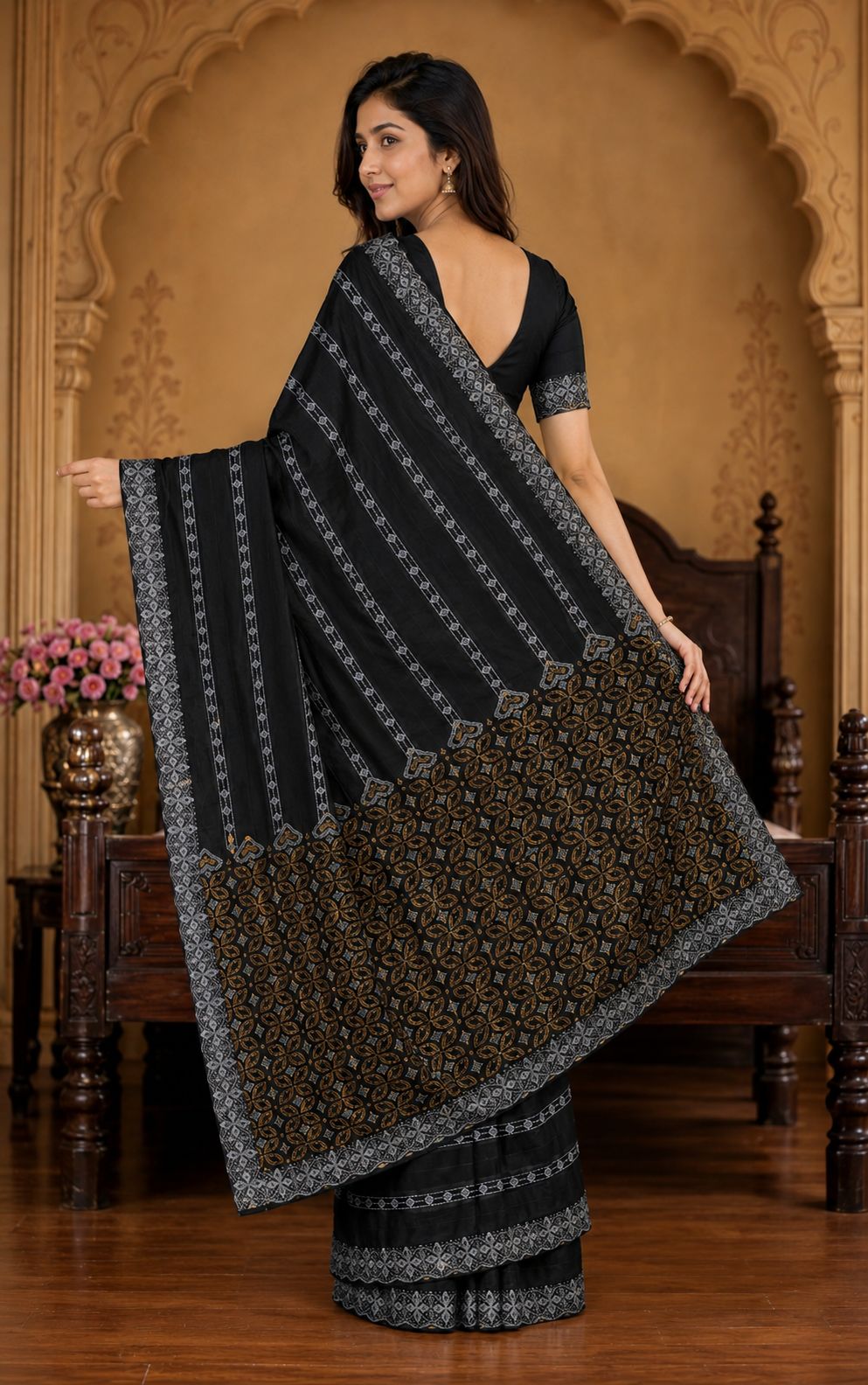 Shiv Chakra Ethnic Black Saree